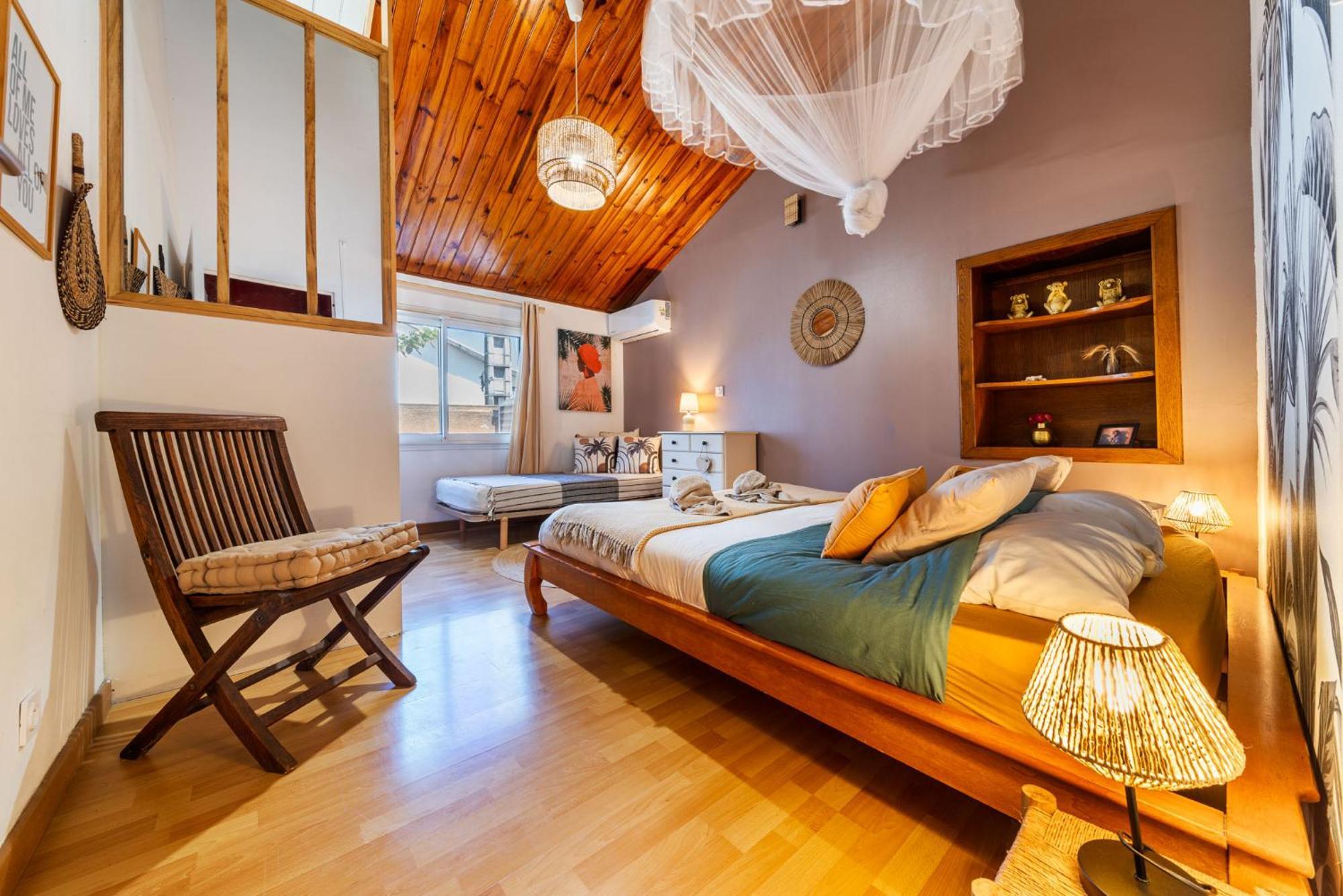 Les Baroudeurs Hostel Saint Pierre Exteriér fotografie